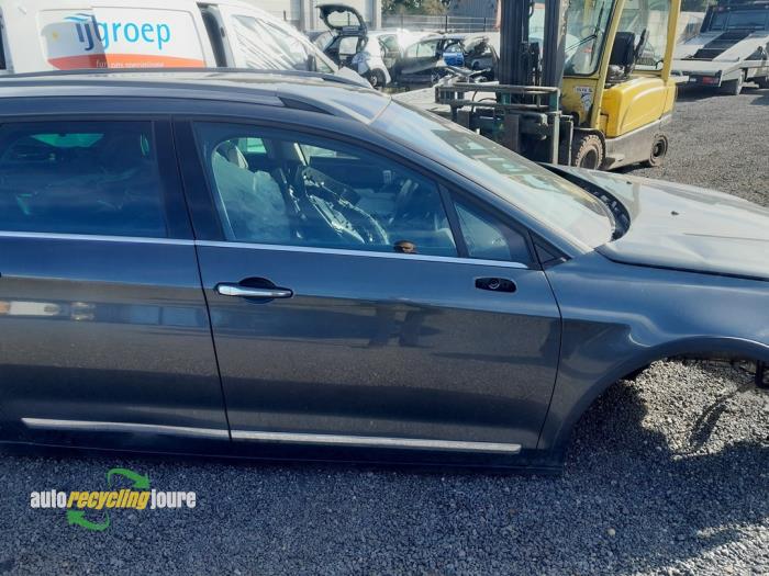 Citroen C5 III Tourer 2.0 BlueHDi 180 16V Sloopvoertuig (2016, Grijs)