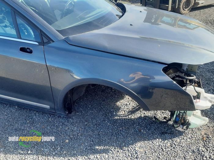 Citroen C5 III Tourer 2.0 BlueHDi 180 16V Sloopvoertuig (2016, Grijs)