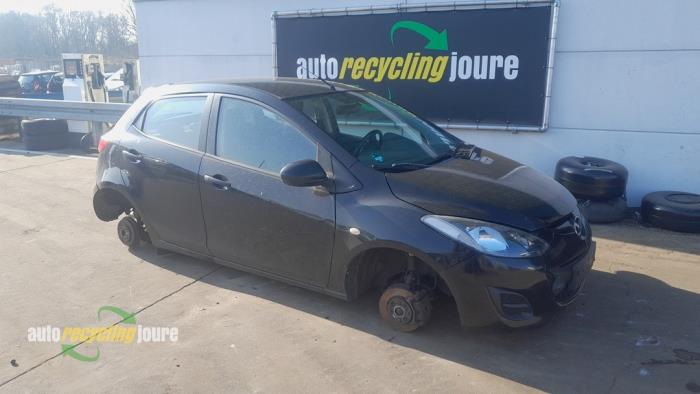Mazda 2.