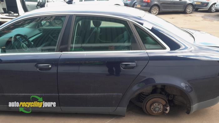 Audi A4 2.0 20V Sloopvoertuig (2002, Blauw)