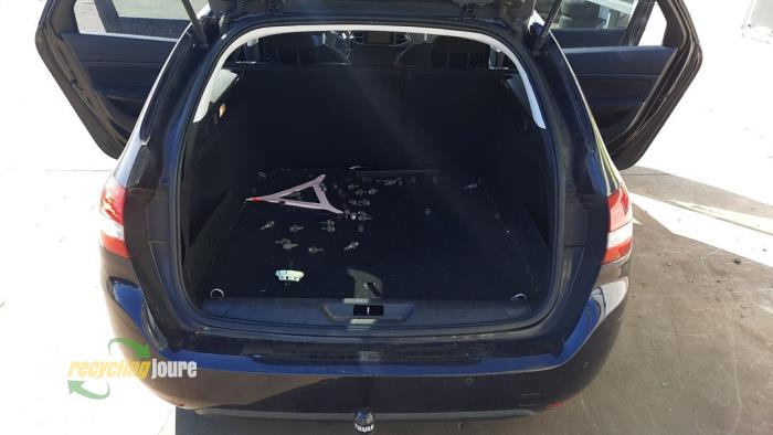 Peugeot 308 SW 1.6 BlueHDi 120 Sloopvoertuig (2015, Blauw)