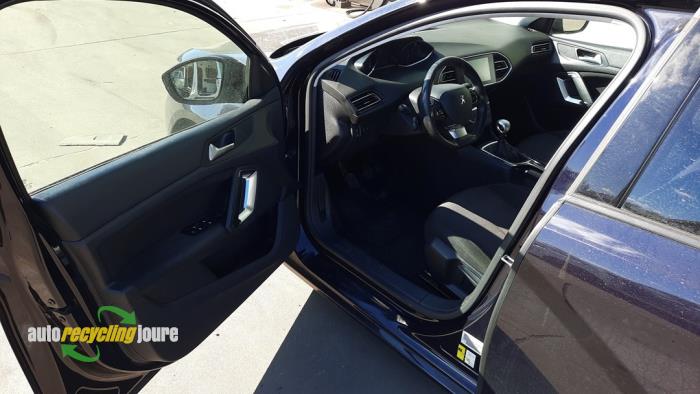 Peugeot 308 SW 1.6 BlueHDi 120 Sloopvoertuig (2015, Blauw)