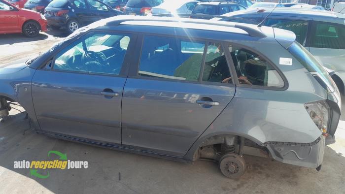 Skoda Fabia II Combi 1.2 TDI 12V Greenline Sloopvoertuig (2010, Grijs)