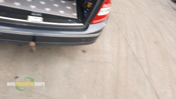 Mercedes C Estate 2.2 C-200 CDI 16V BlueEFFICIENCY Sloopvoertuig (2011, Grijs)