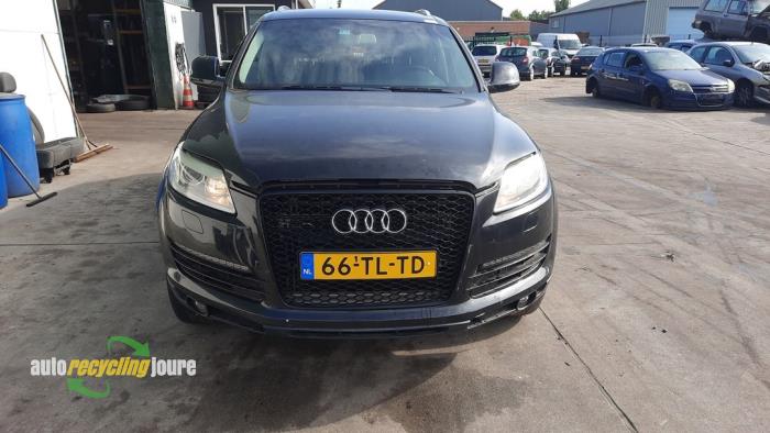 Audi Q7 3.0 TDI V6 24V Sloopvoertuig (2006, Zwart)