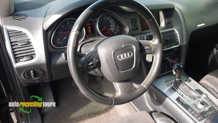 Audi Q7 3.0 TDI V6 24V Sloopvoertuig (2006, Zwart)