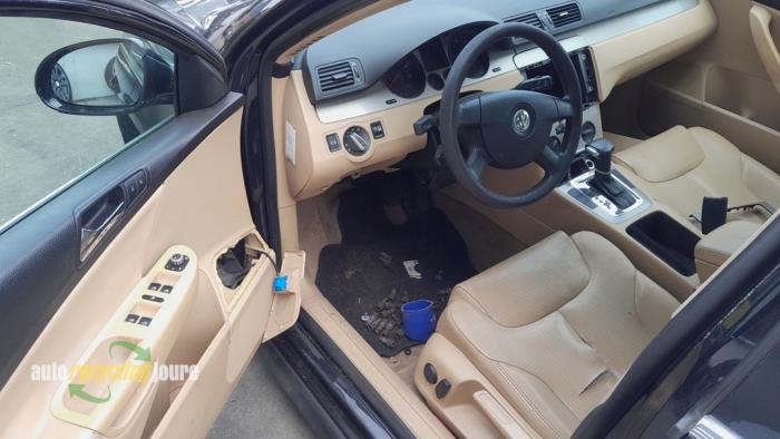 Volkswagen Passat Variant 2.0 FSI 16V Sloopvoertuig (2007, Zwart)