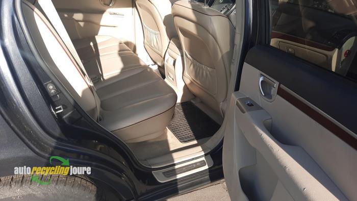 Hyundai Santa Fe II 2.7 V6 24V 4x4 Sloopvoertuig (2007, Zwart)