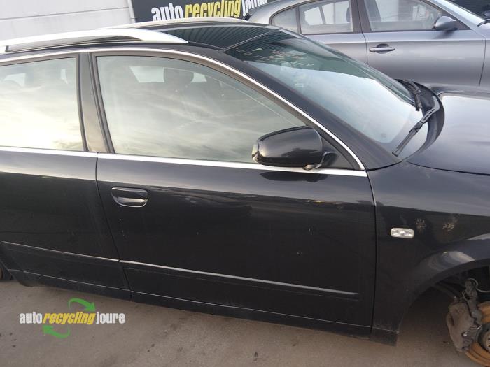 Audi A4 Avant 2.4 V6 30V Sloopvoertuig (2005, Zwart)