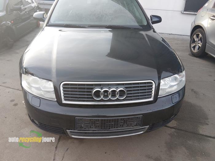 Audi A4 Avant 2.4 V6 30V Sloopvoertuig (2005, Zwart)
