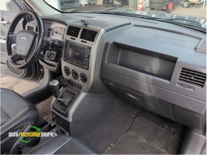 Jeep Patriot 2.4 16V 4x4 Sloopvoertuig (2008, Blauw)