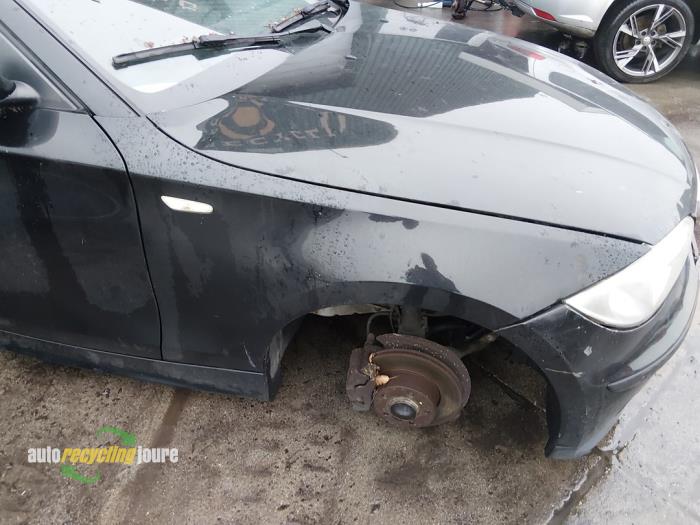 BMW 1 serie 116i 1.6 16V Sloopvoertuig (2005, Zwart)