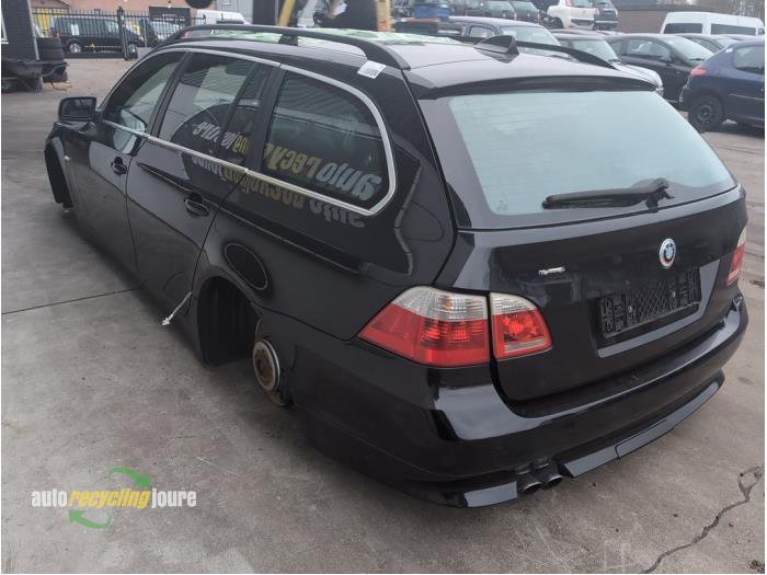 BMW 5 serie Touring 525i 24V Sloopvoertuig (2006, Zwart)
