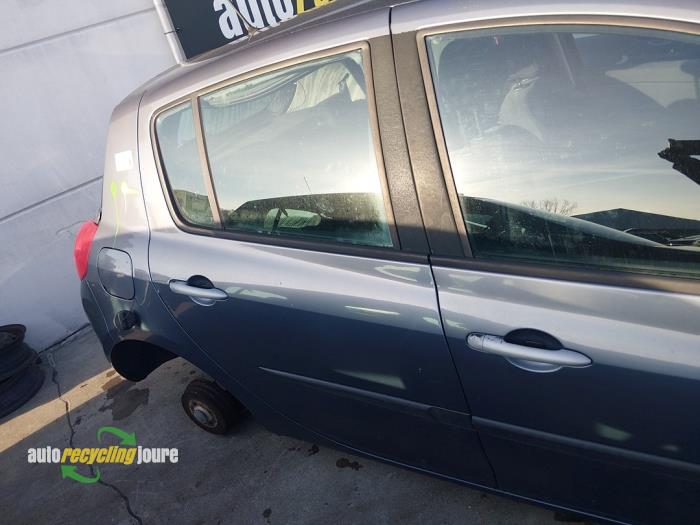 Renault Clio III 1.2 16V 75 Sloopvoertuig (2006, Blauw)