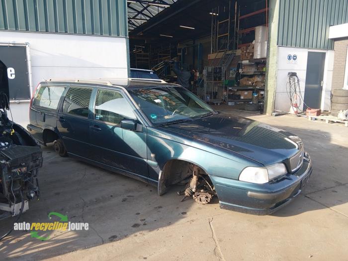 Volvo V70 2.5 10V Sloopvoertuig (1997, Groen)