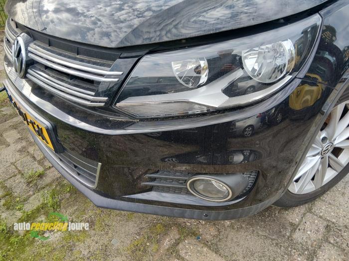Volkswagen Tiguan 1.4 TSI 16V Sloopvoertuig (2012, Zwart)
