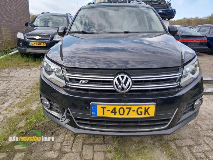 Volkswagen Tiguan 1.4 TSI 16V Sloopvoertuig (2012, Zwart)