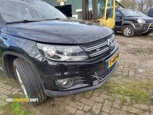 Volkswagen Tiguan 1.4 TSI 16V Sloopvoertuig (2012, Zwart)