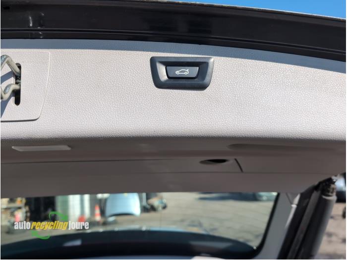 BMW 3 serie Touring 320d 2.0 16V Sloopvoertuig (2013, Grijs)