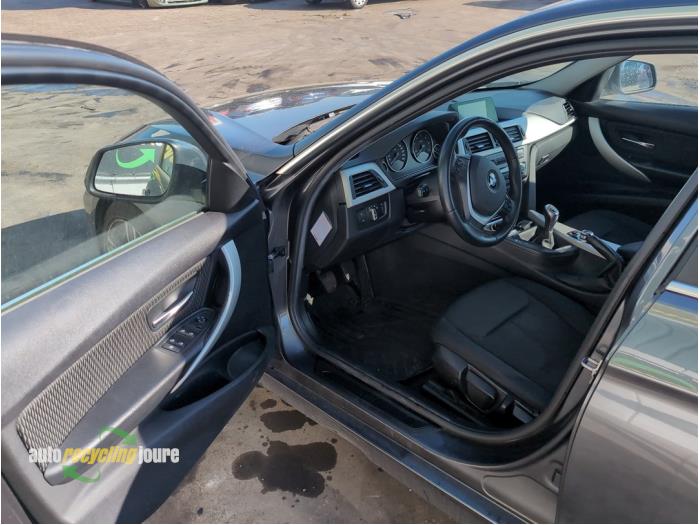 BMW 3 serie Touring 320d 2.0 16V Sloopvoertuig (2013, Grijs)