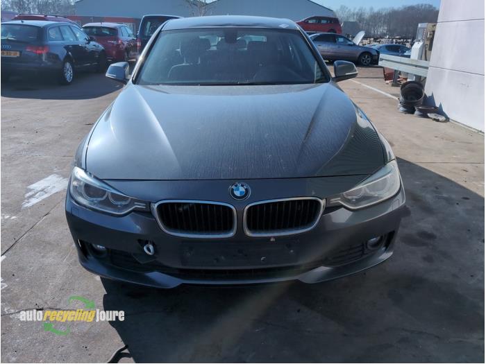 BMW 3 serie Touring 320d 2.0 16V Sloopvoertuig (2013, Grijs)