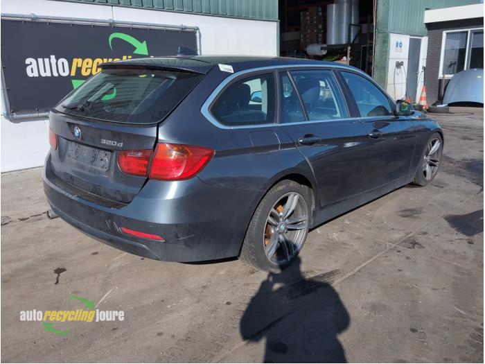 BMW 3 serie Touring 320d 2.0 16V Sloopvoertuig (2013, Grijs)