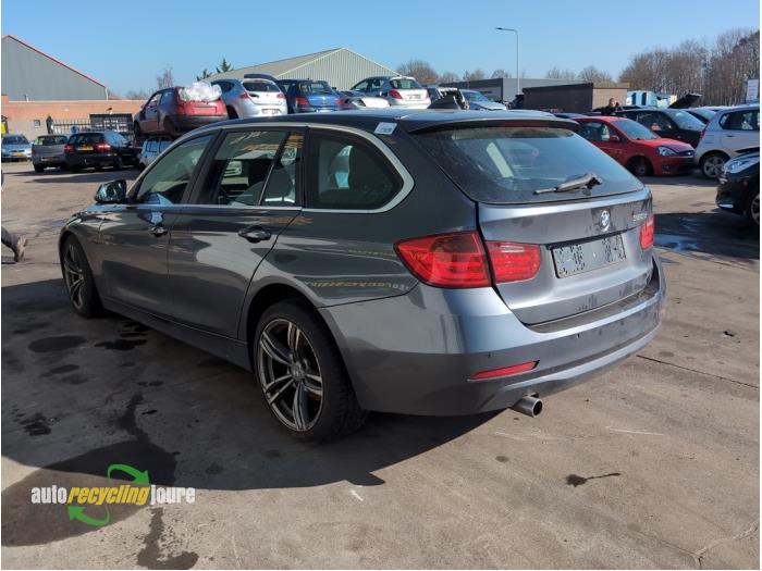 BMW 3 serie Touring 320d 2.0 16V Sloopvoertuig (2013, Grijs)