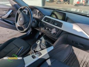 BMW 3 serie Touring 320d 2.0 16V Sloopvoertuig (2013, Grijs)