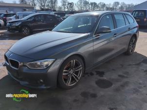 BMW 3 serie Touring 320d 2.0 16V Sloopvoertuig (2013, Grijs)