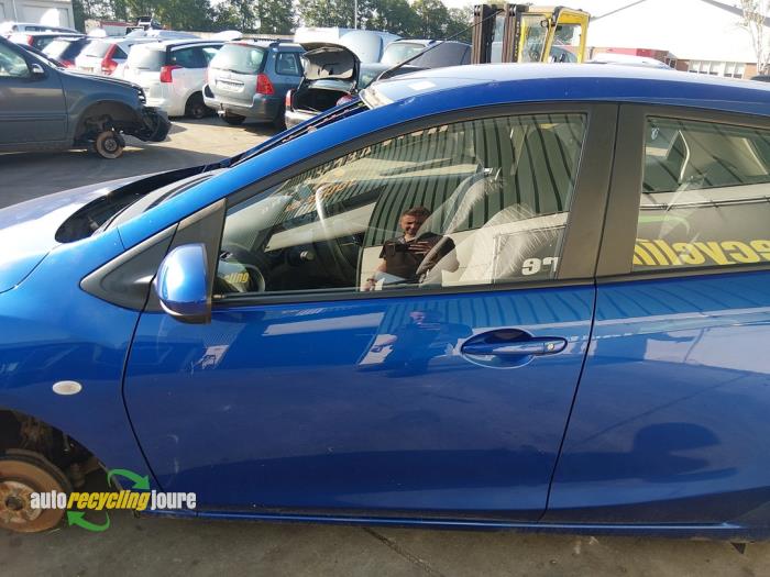 Mazda 2 1.3 16V S-VT Sloopvoertuig (2007, Blauw)
