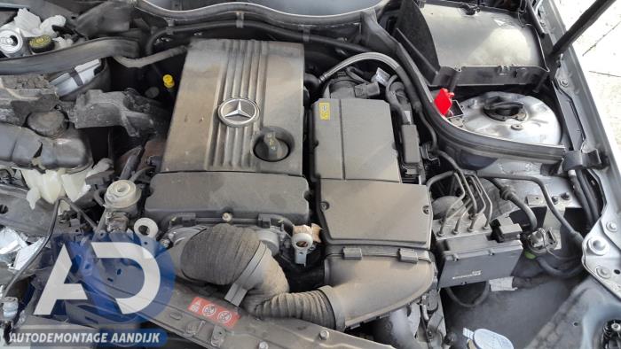 Mercedes CLC 1.8 180 Kompressor 16V Sloopvoertuig (2010, Zilvergrijs)