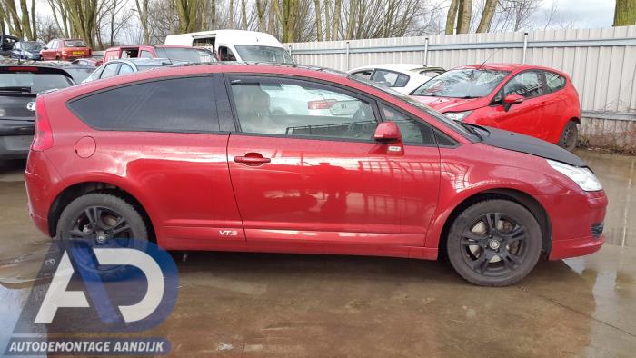 Citroen C4 Coupé 2.0 HDi 16V Sloopvoertuig (2007, Rood)