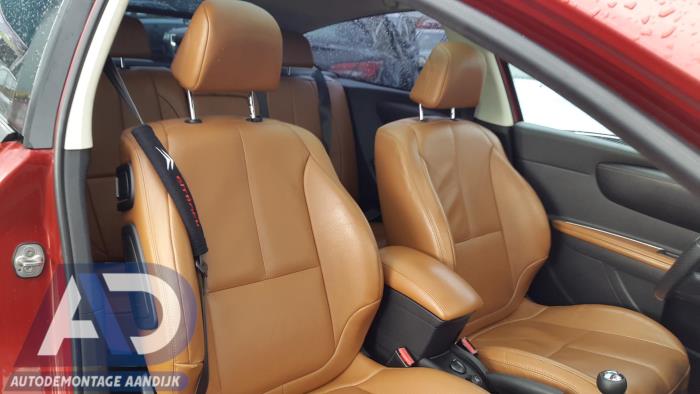 Citroen C4 Coupé 2.0 HDi 16V Sloopvoertuig (2007, Rood)