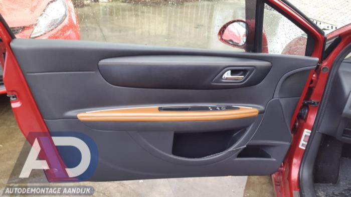 Citroen C4 Coupé 2.0 HDi 16V Sloopvoertuig (2007, Rood)