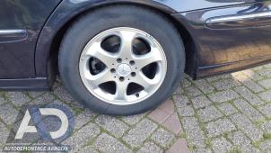 Mercedes E Combi 3.2 E-320 CDI 24V Sloopvoertuig (2005, Metallic, Blauw)