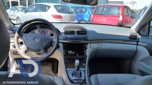 Mercedes E Combi 3.2 E-320 CDI 24V Sloopvoertuig (2005, Metallic, Blauw)