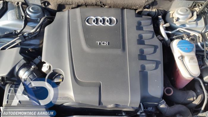 Audi A4 2.0 TDI 16V Sloopvoertuig (2009, Grijs)