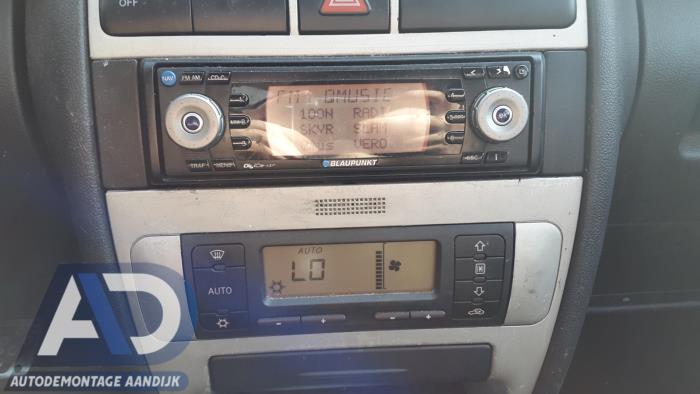 Seat Leon 1.6 16V Sloopvoertuig (2005, Blauw)