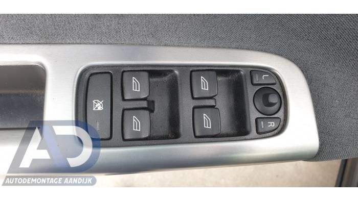 Volvo V50 1.6 D 16V Sloopvoertuig (2007, Zwart)