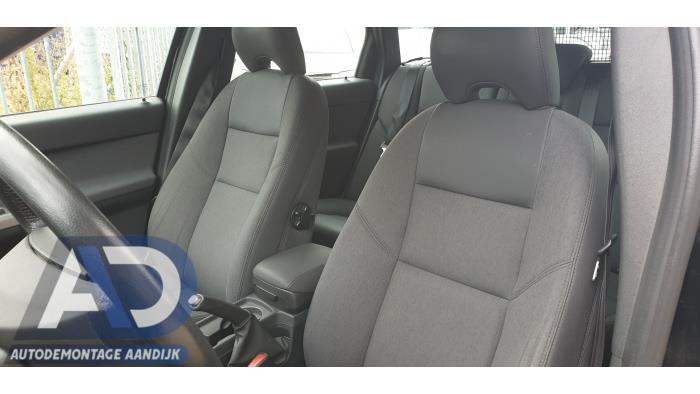 Volvo V50 1.6 D 16V Sloopvoertuig (2007, Zwart)