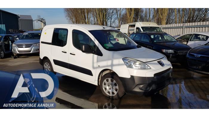 Peugeot Partner 1.6 HDI 75 16V Sloopvoertuig (2010, Wit)