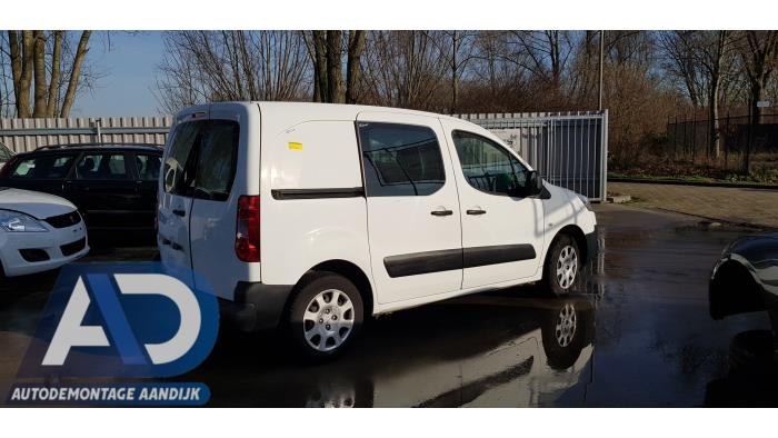 Peugeot Partner 1.6 HDI 75 16V Sloopvoertuig (2010, Wit)