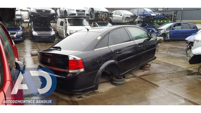 Opel Vectra C GTS 1.9 CDTI 120 Sloopvoertuig (2007, Zwart)