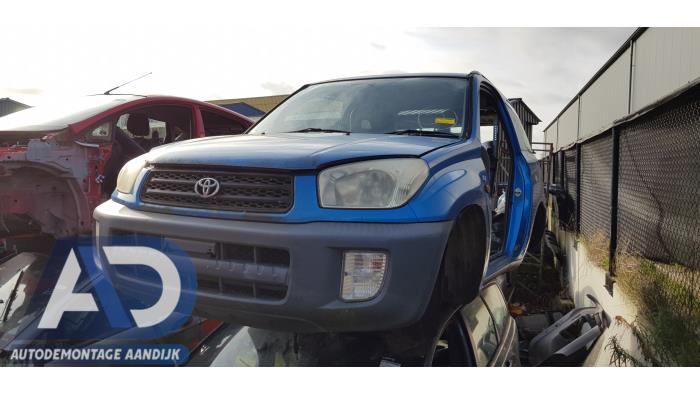 Toyota RAV4 2.0 16V VVT-i 4x4 Sloopvoertuig (2005, Blauw)