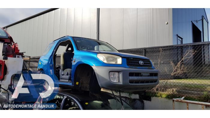 Toyota RAV4 2.0 16V VVT-i 4x4 Sloopvoertuig (2005, Blauw)