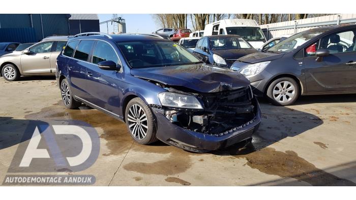 Volkswagen Passat Variant 2.0 TSI 16V Sloopvoertuig (2013, Blauw)