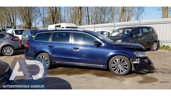 Volkswagen Passat Variant 2.0 TSI 16V Sloopvoertuig (2013, Blauw)