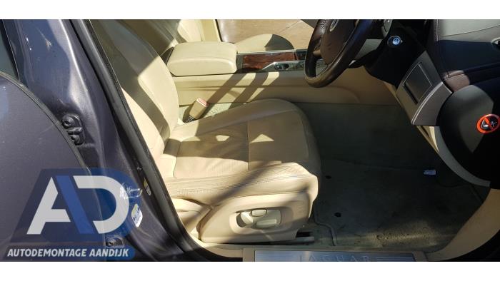 Jaguar XF 3.0 D V6 24V Sloopvoertuig (2010, Grijs)