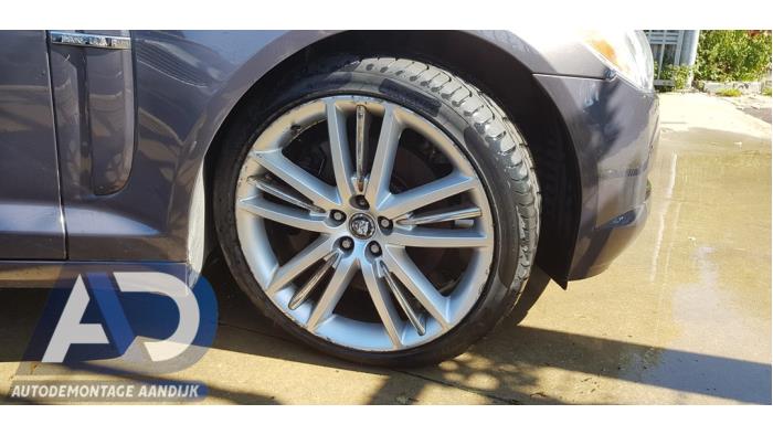 Jaguar XF 3.0 D V6 24V Sloopvoertuig (2010, Grijs)