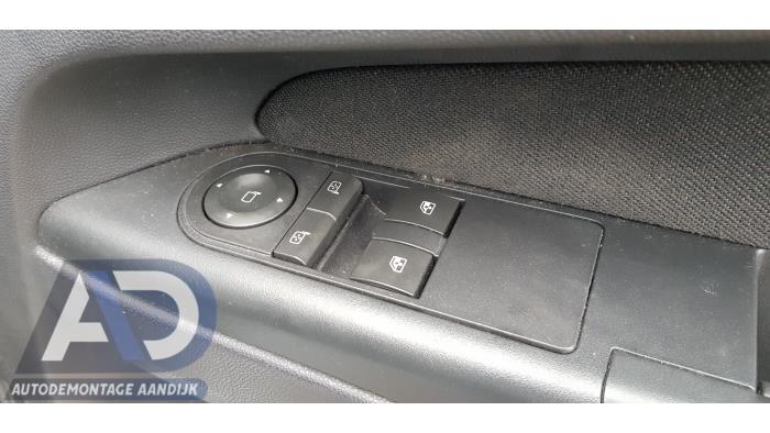 Opel Zafira 1.6 16V Sloopvoertuig (2009, Grijs)